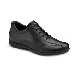 Waiter shoes